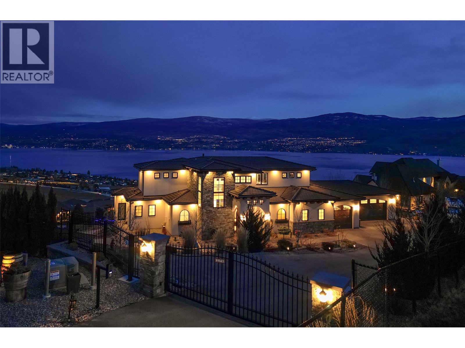 Additional image 2 of 3279 Vineyard View Drive, West Kelowna, BC, V4T3B4