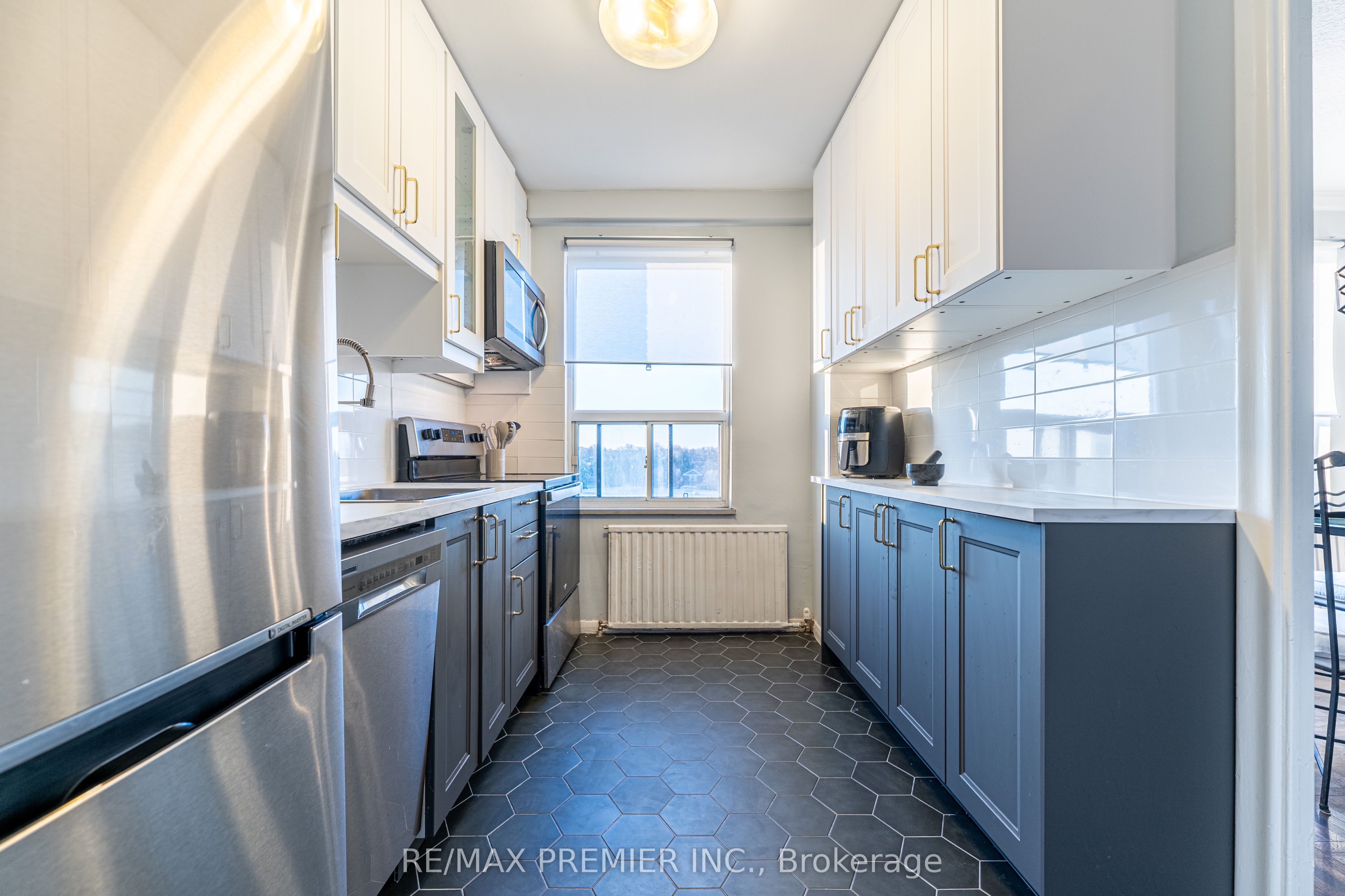 Additional image 4 of 612-660 Eglinton Avenue W, Toronto, ON, M5N 1C3