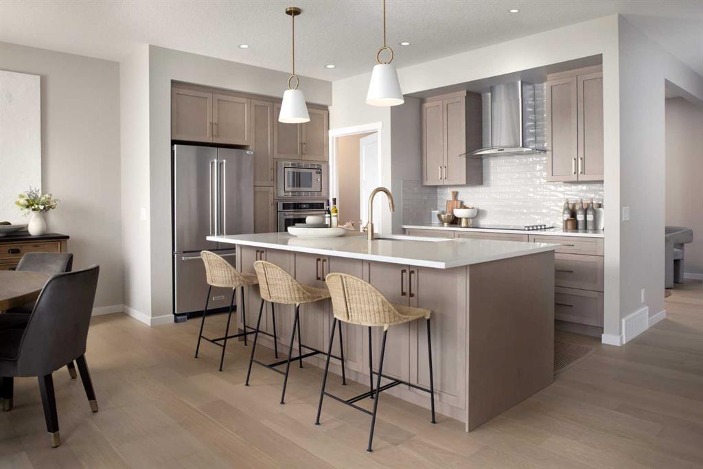 Additional image 2 of 547 Mercado Avenue SE, Calgary, AB, T3M 4C9