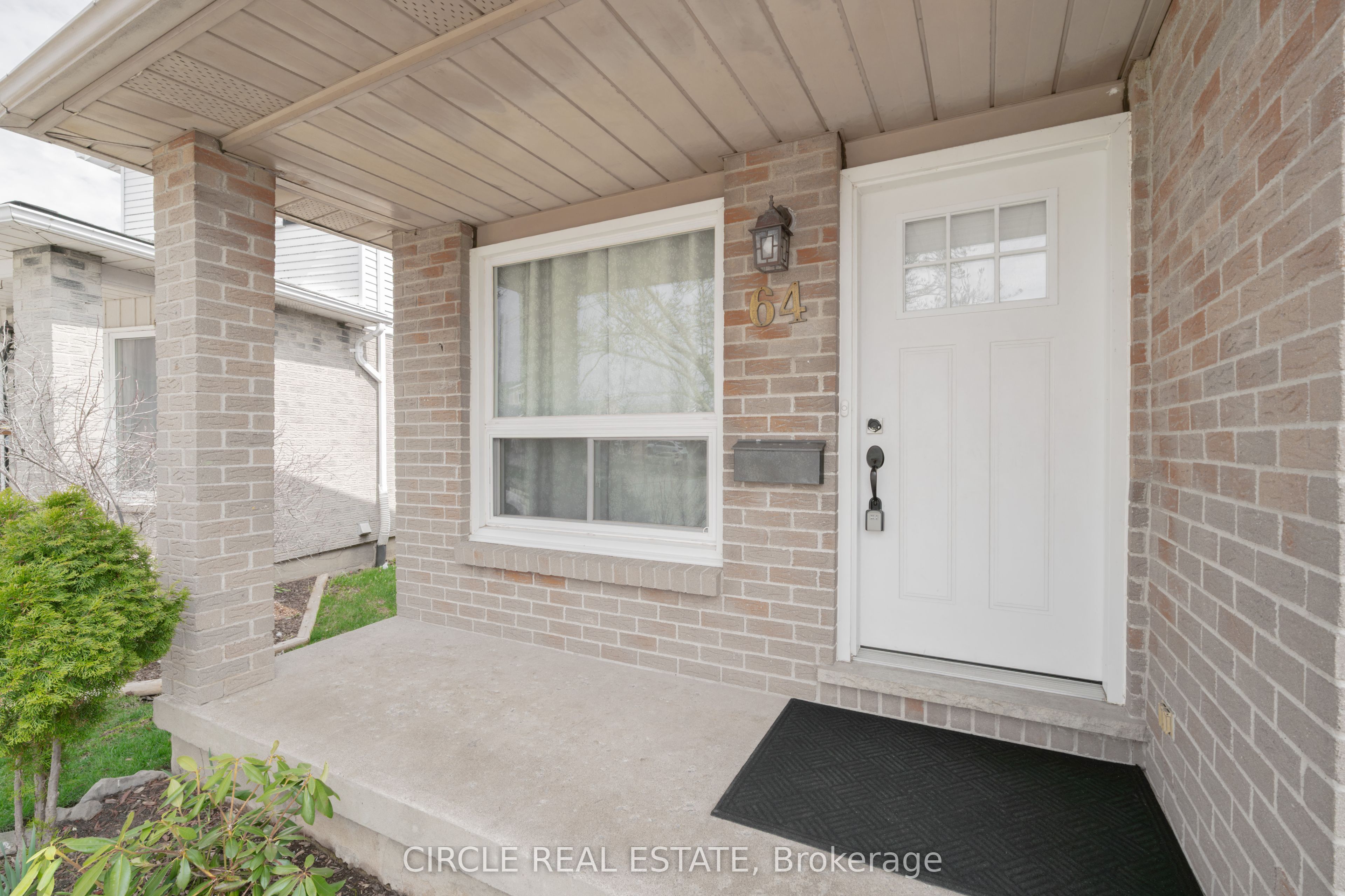 Additional image 4 of 64 Lampman Crescent, Thorold, ON, L2V 4K7