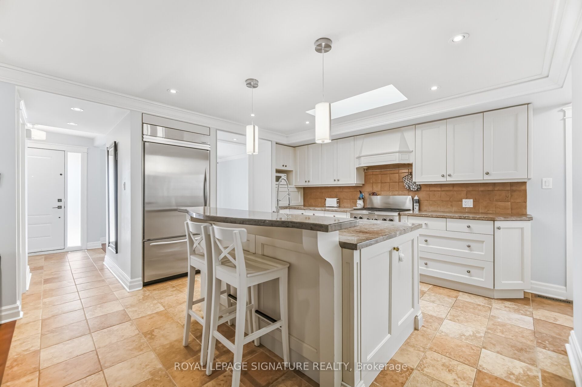 Additional image 2 of 34 Lorraine Crescent, Brampton, ON, L6S 2R7