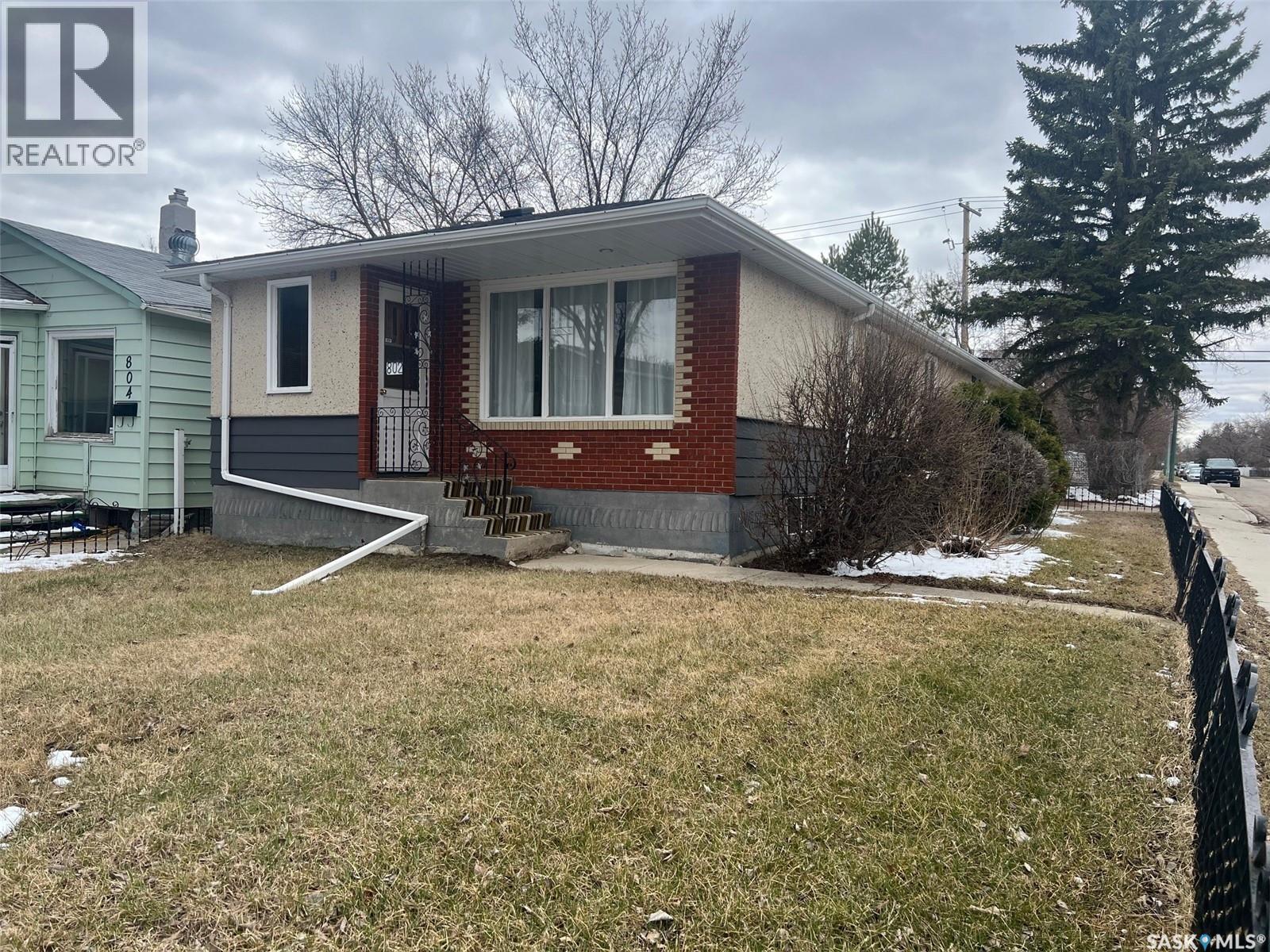 802 Princess Street, Regina, SK, S4T3X9