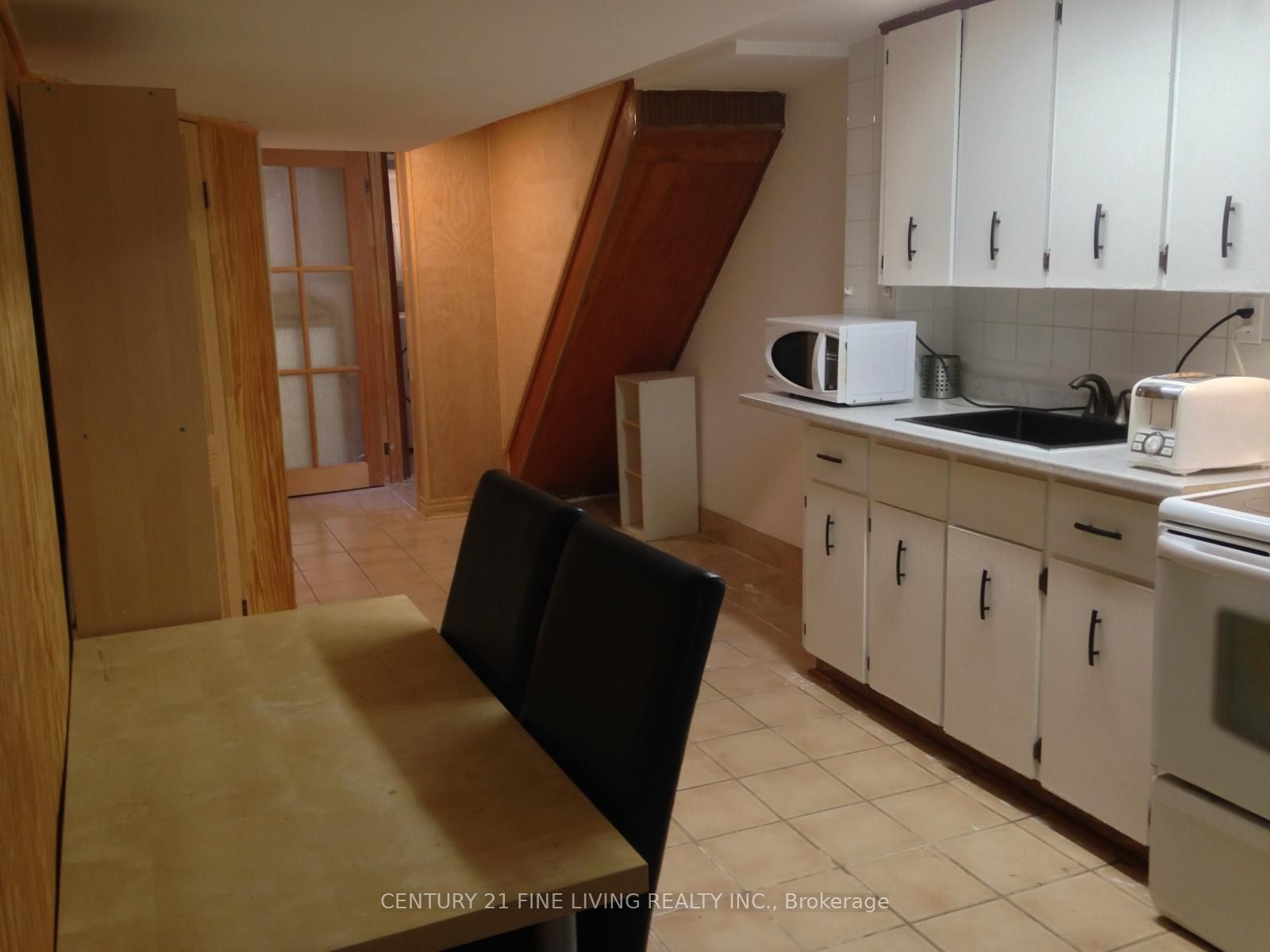 Additional image 4 of Lower-400 Nairn Avenue, Toronto, ON, M6E 4J3