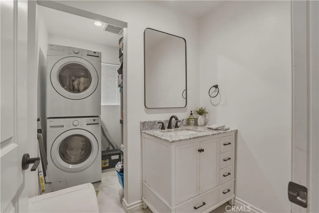 Additional image 43 of 8839 Cedros Avenue Unit 3, Panorama City, CA 91402