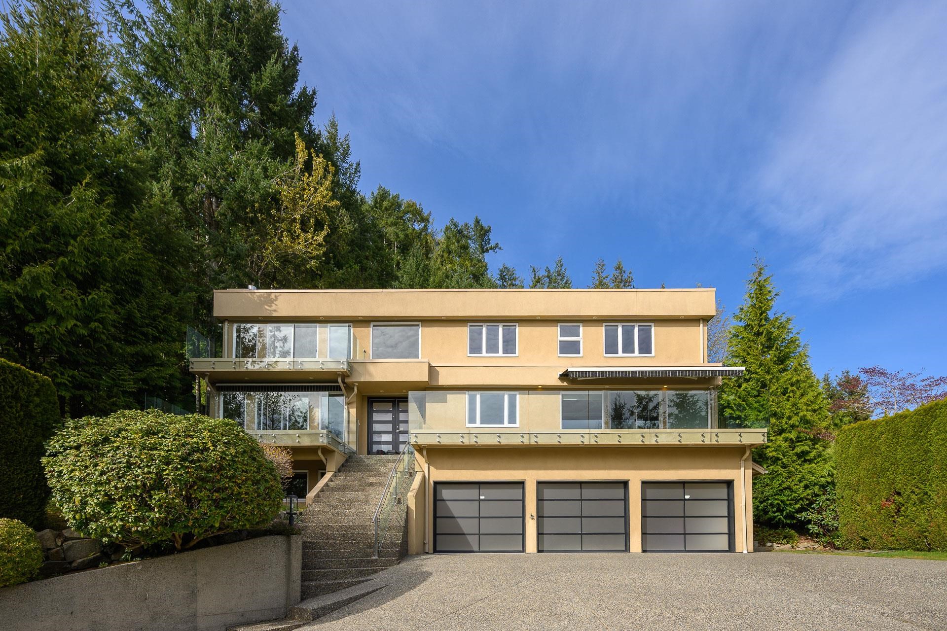 4827 Northwood Place, West Vancouver, BC, V7S 3C5