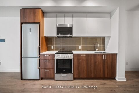 Additional image 7 of 213-1787 St Clair Avenue W, Toronto, ON, M6N 0B7