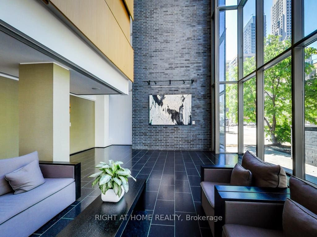 Additional image 3 of 2903-33 Charles Street E, Toronto, ON, M4Y 0A2