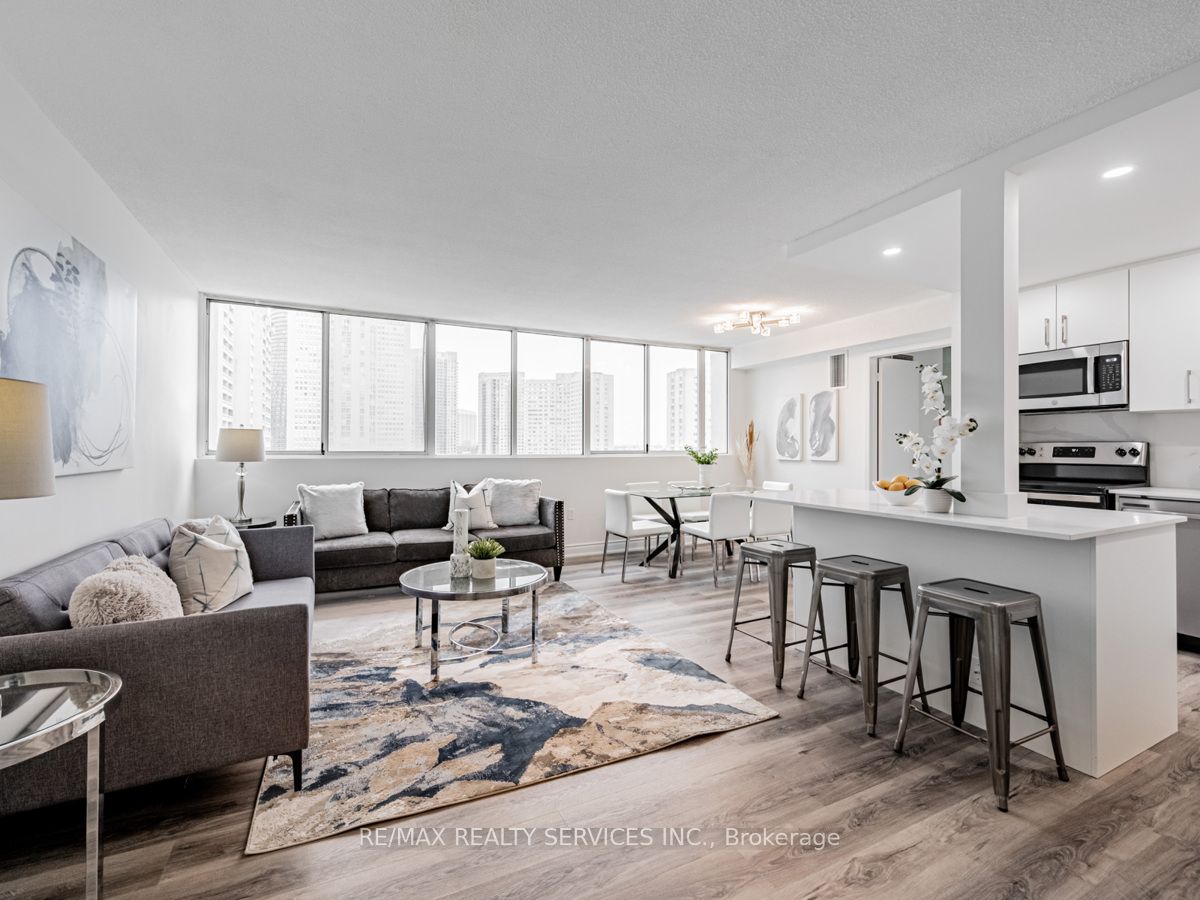 Additional image 4 of 1108-3590 Kaneff Crescent, Mississauga, ON, L5A 3X3