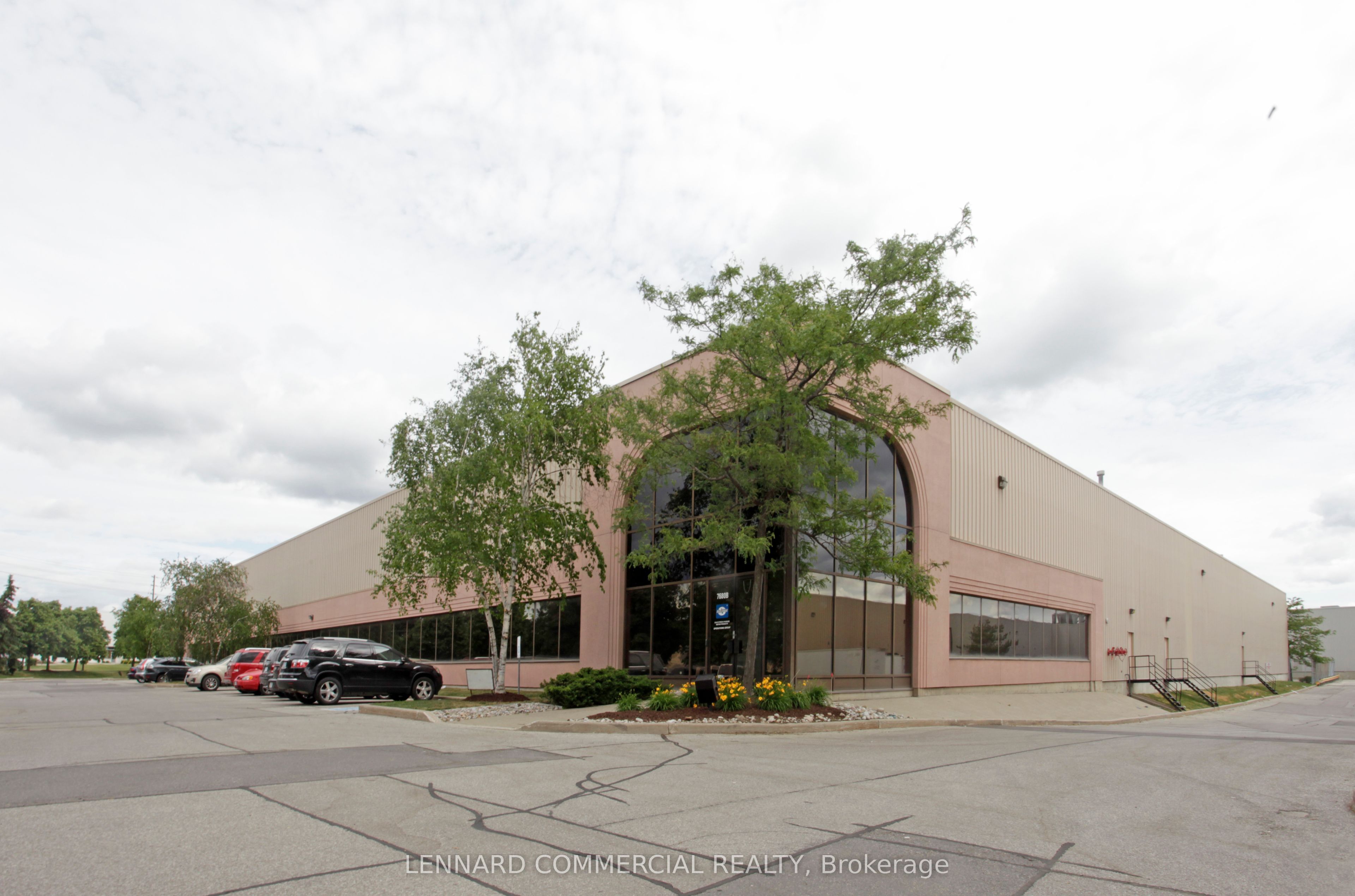 2-7680 Tranmere Drive, Mississauga, ON, L5S 1K4