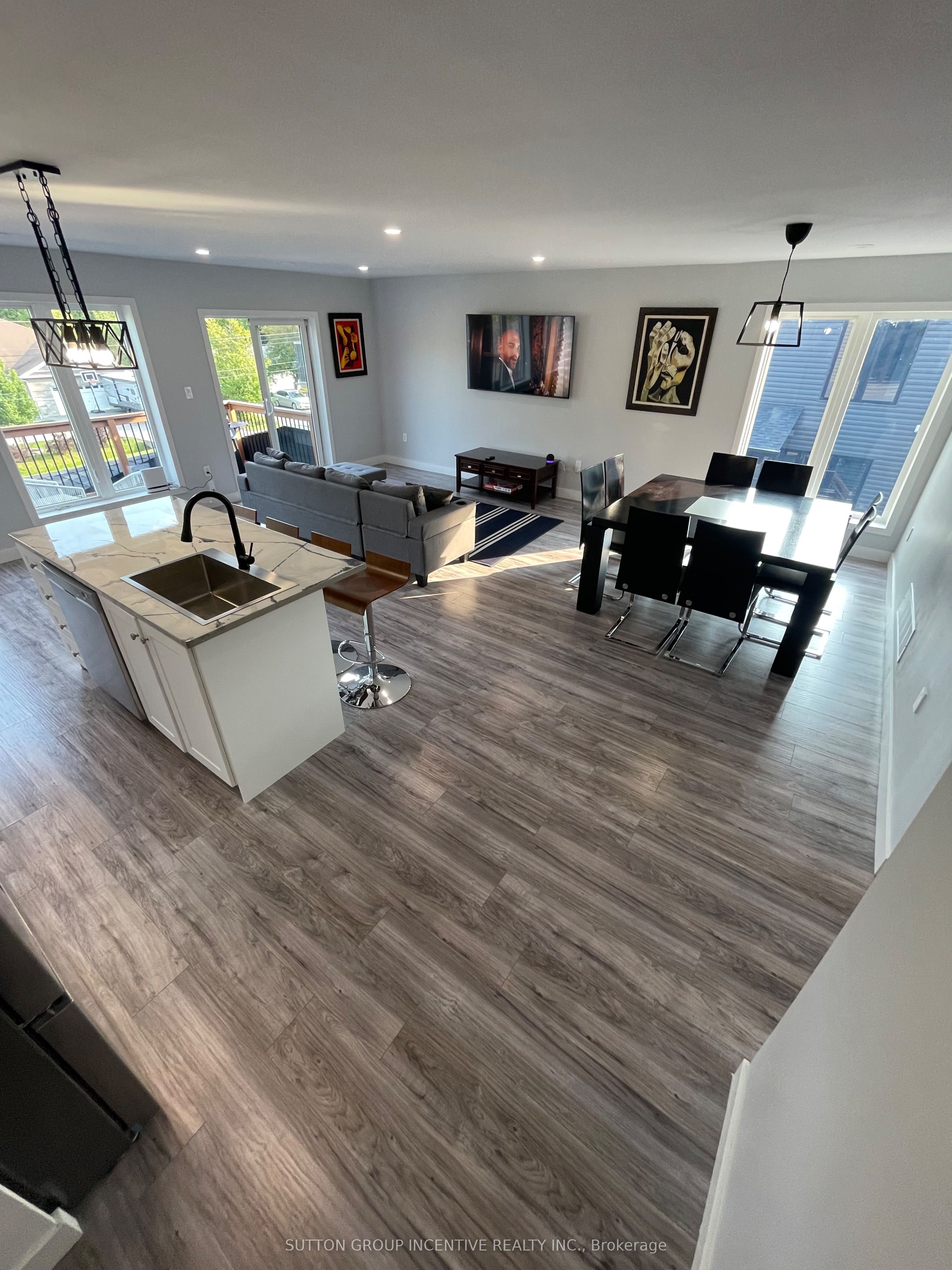 Additional image 3 of 52 Marilyn Avenue S, Wasaga Beach, ON, L9Z 2Y1