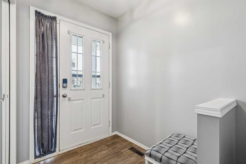 Additional image 3 of 3 Riverwood Court SE, Calgary, AB, T2C4E9