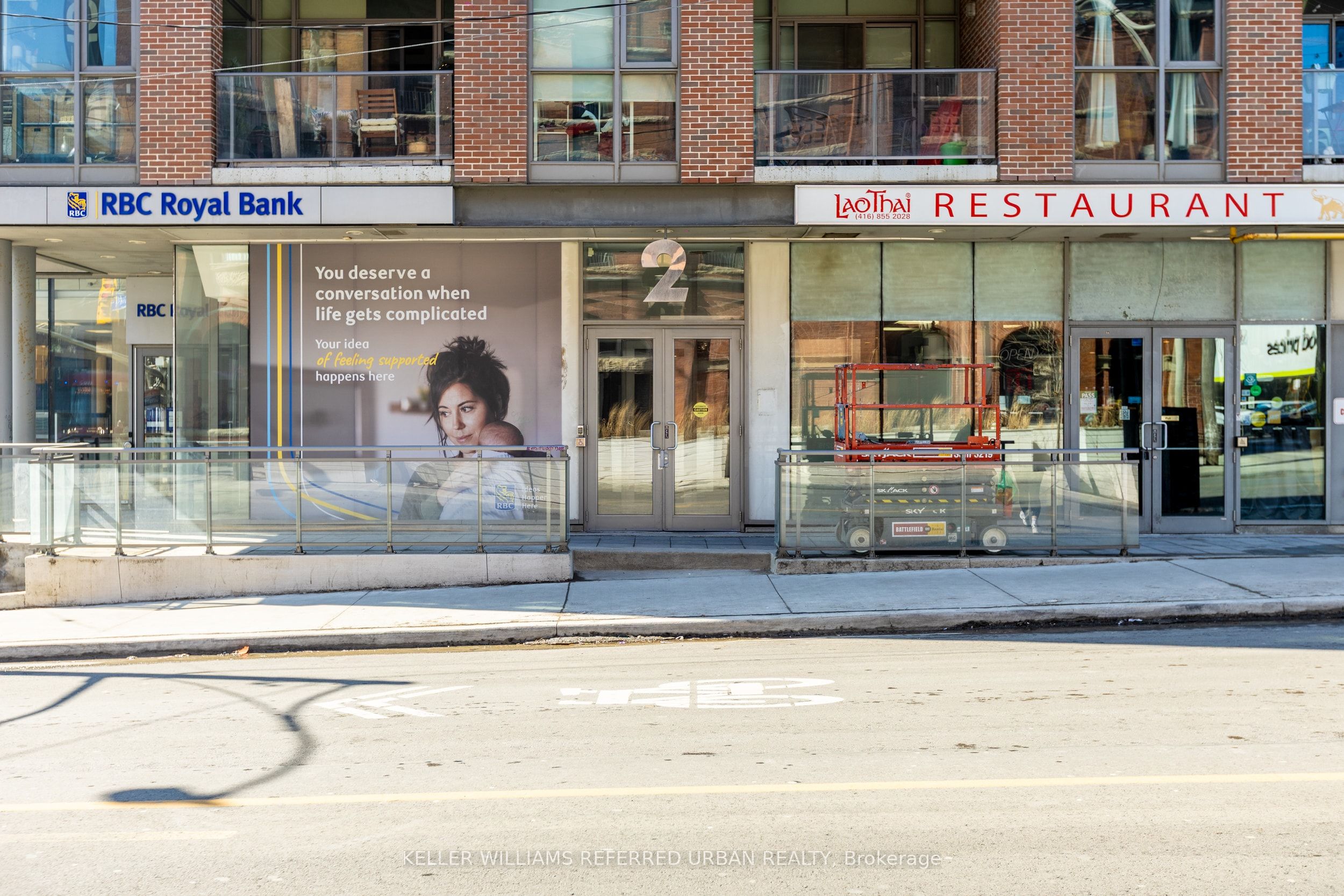 Additional image 3 of 208-2 Gladstone Avenue, Toronto, ON, M6J 0B2