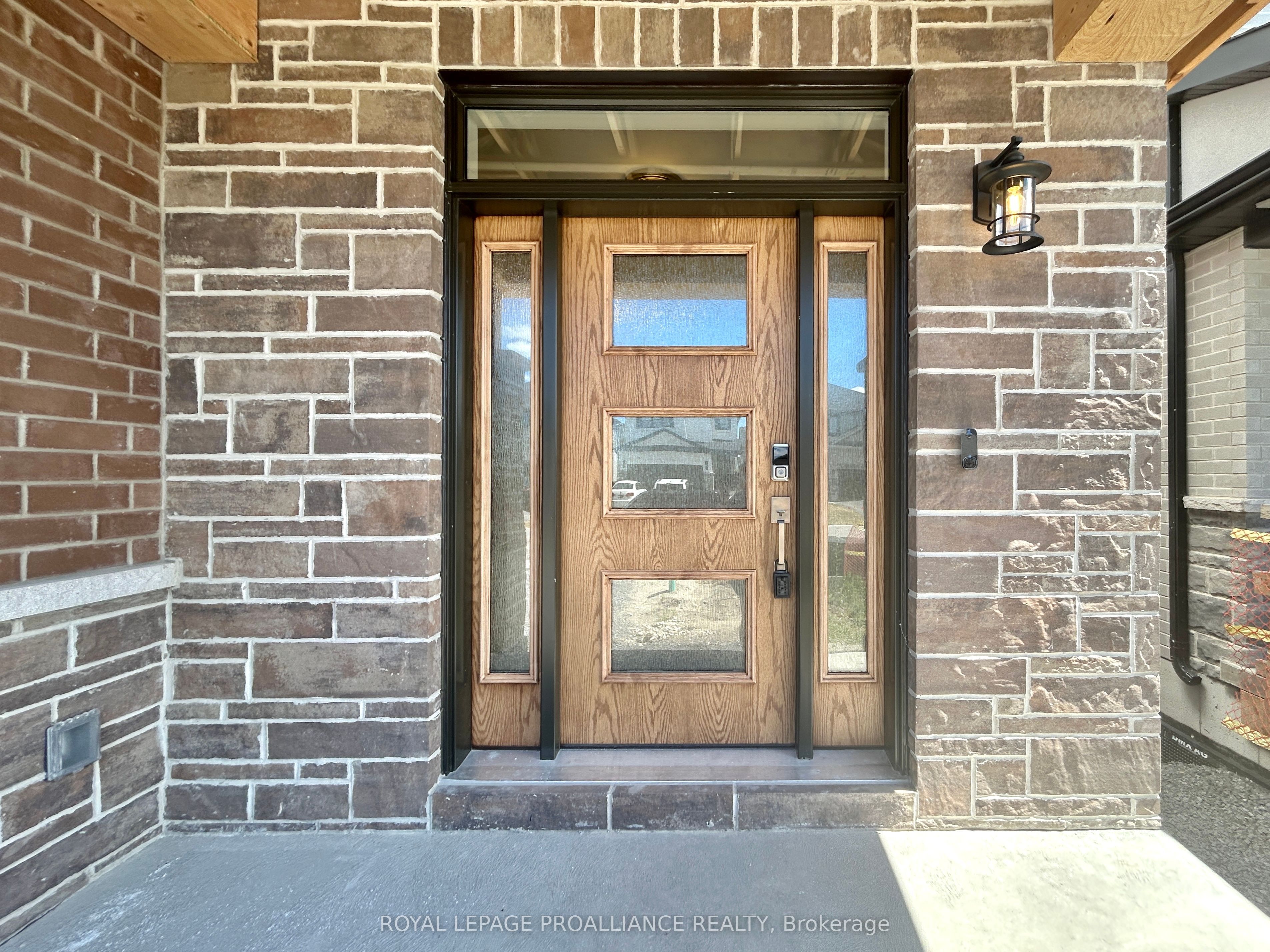 Additional image 2 of 14 Peace River Street, Belleville, ON, K8N 0V6