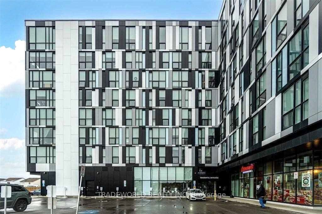719-1900 Simcoe Street N, Oshawa, ON, L1G 4Y3