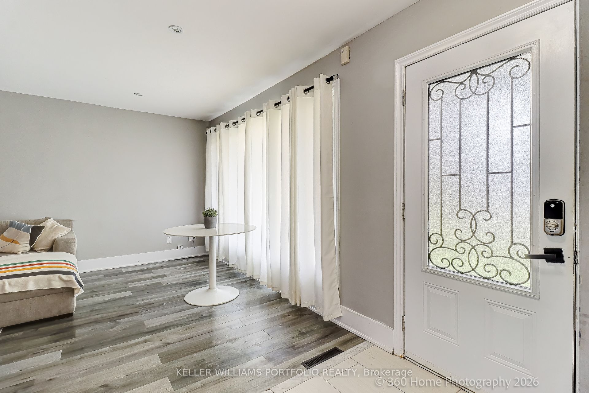 Additional image 4 of Upper Level-962 Willowdale Avenue, Oshawa, ON, L1H 1W4