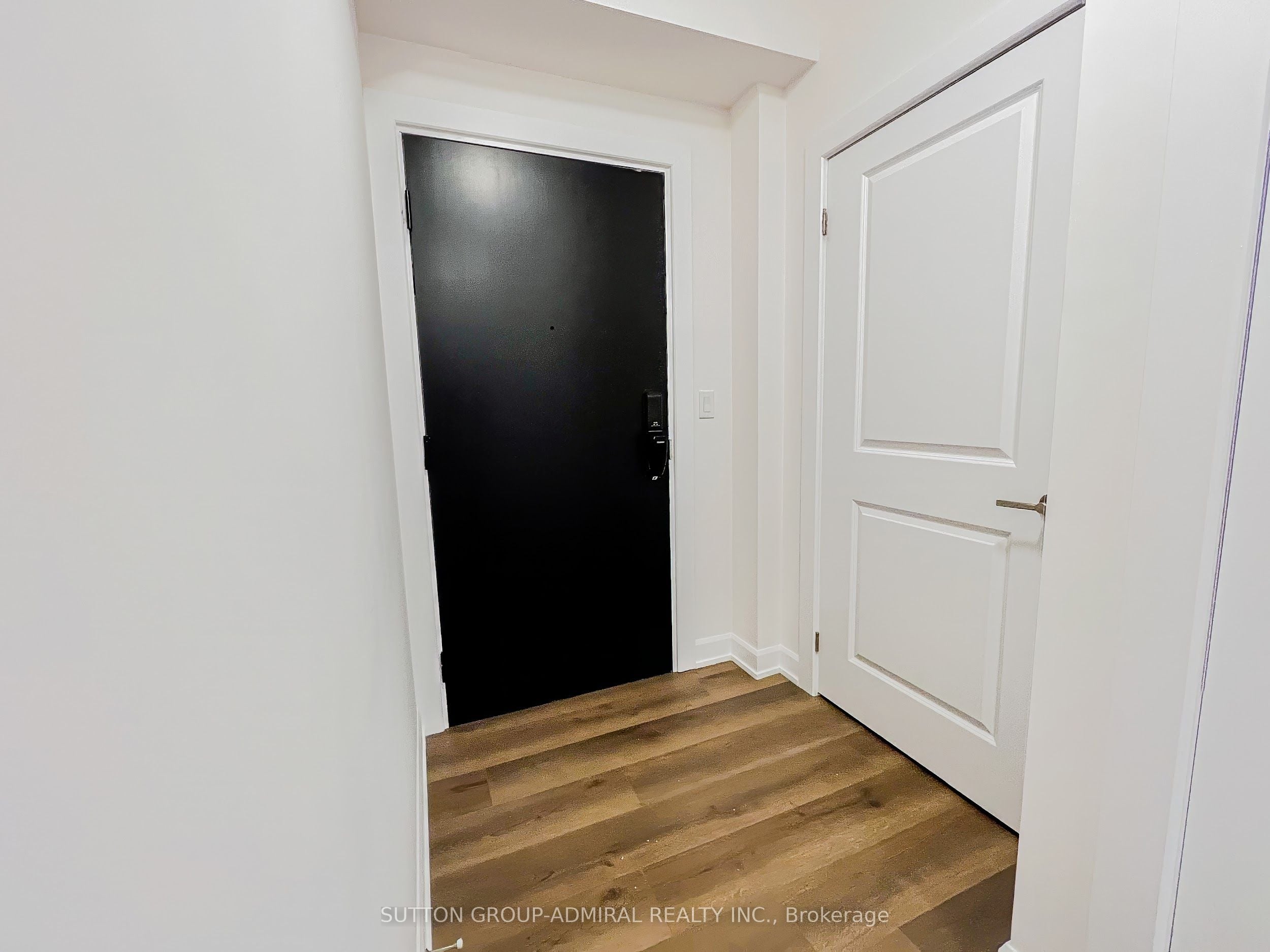Additional image 6 of 1307-3220 William Coltson Avenue, Oakville, ON, L6H 7X9