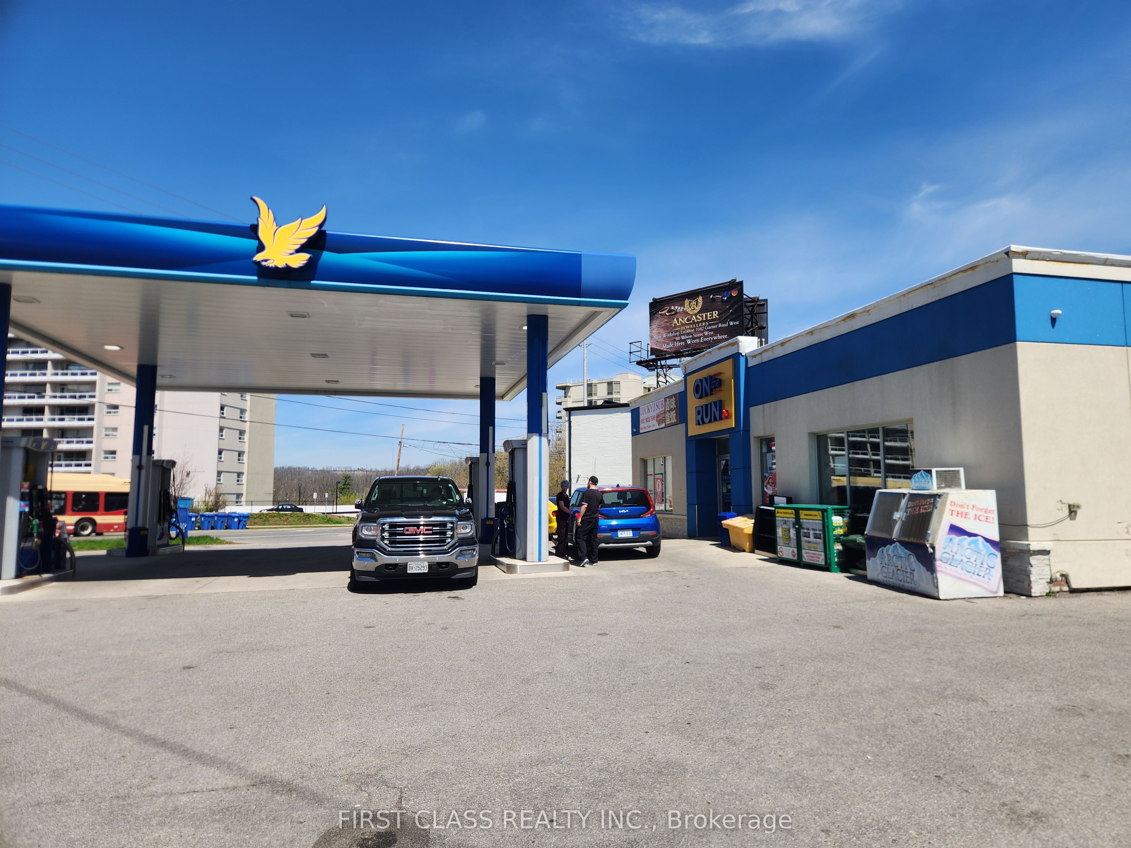 1837 Main Street W, Hamilton, ON, L8S 1H6
