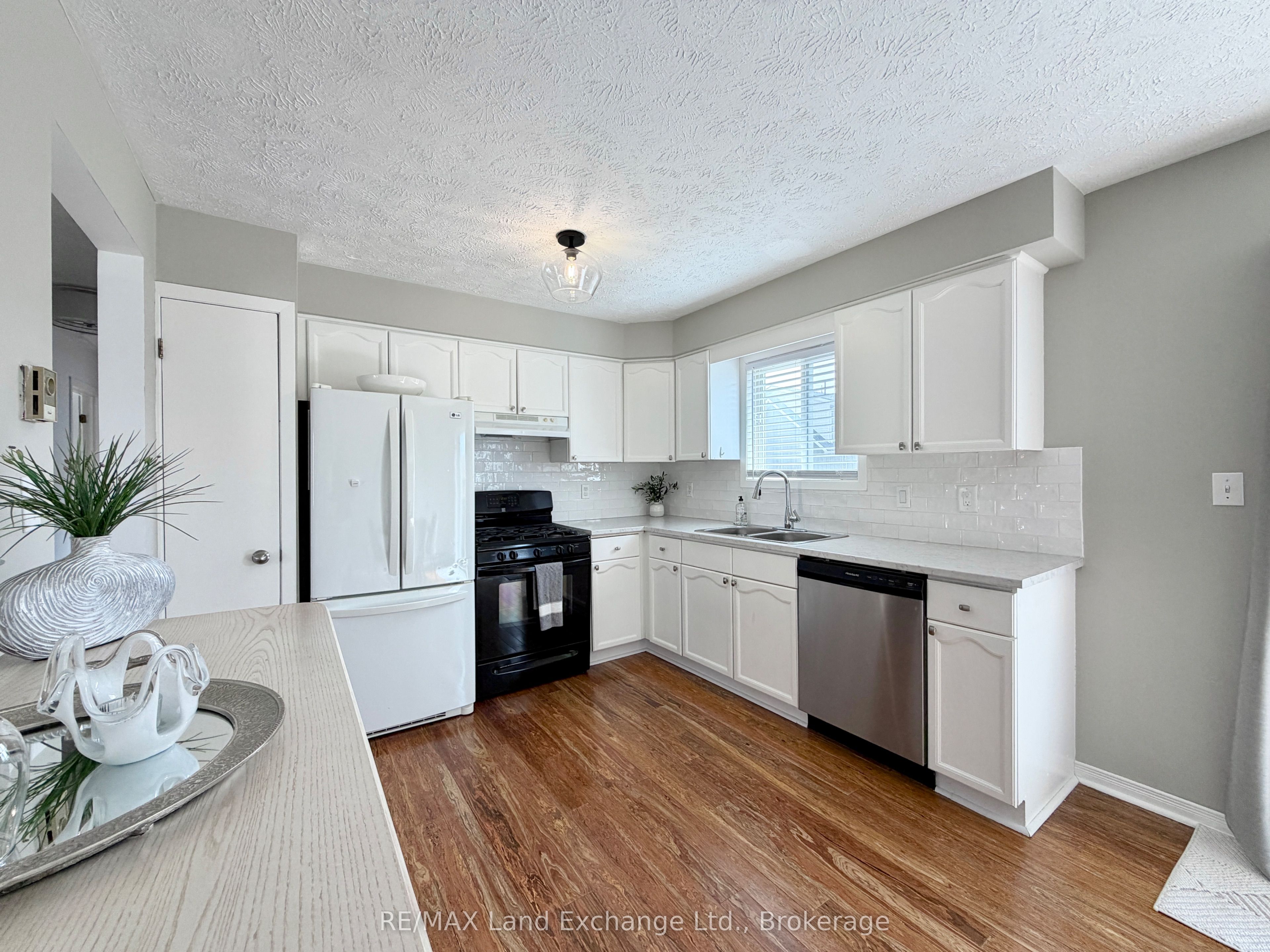 Additional image 6 of 375 Lansdowne Street, Saugeen Shores, ON, N0H 2L0