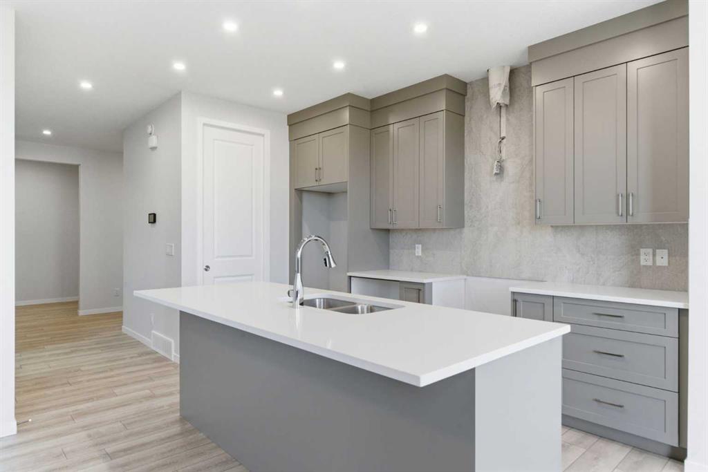 Additional image 5 of 623 Buffaloberry Manor SE, Calgary, AB, T3M 3Z2