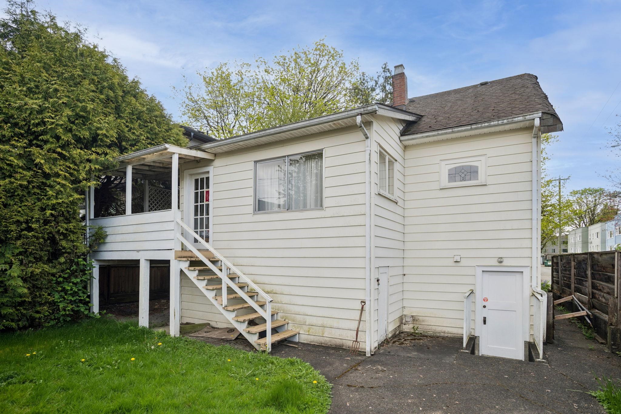 Additional image 4 of 481 21st Avenue W, Vancouver, BC, V5Y 2E6