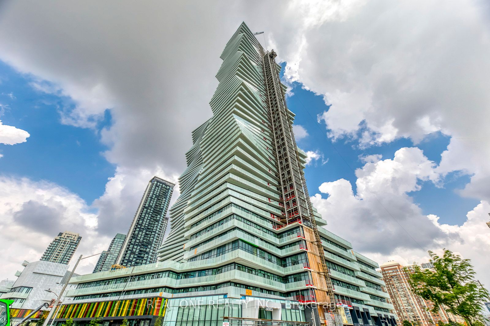 6008-3883 Quartz Road, Mississauga, ON, L5B 0M4