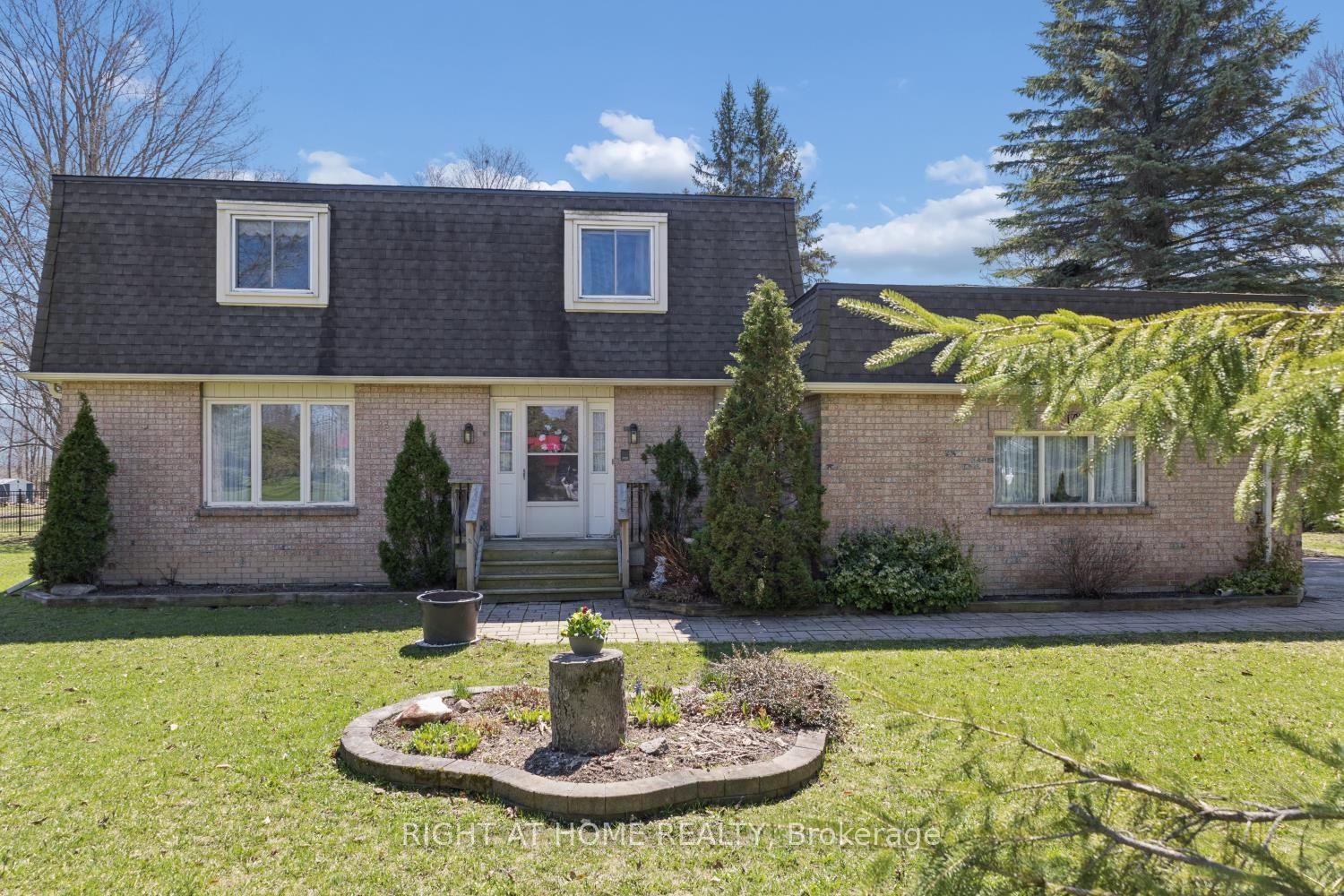 Additional image 2 of 121 Robmar Crescent, Kawartha Lakes, ON, K0M 2J0