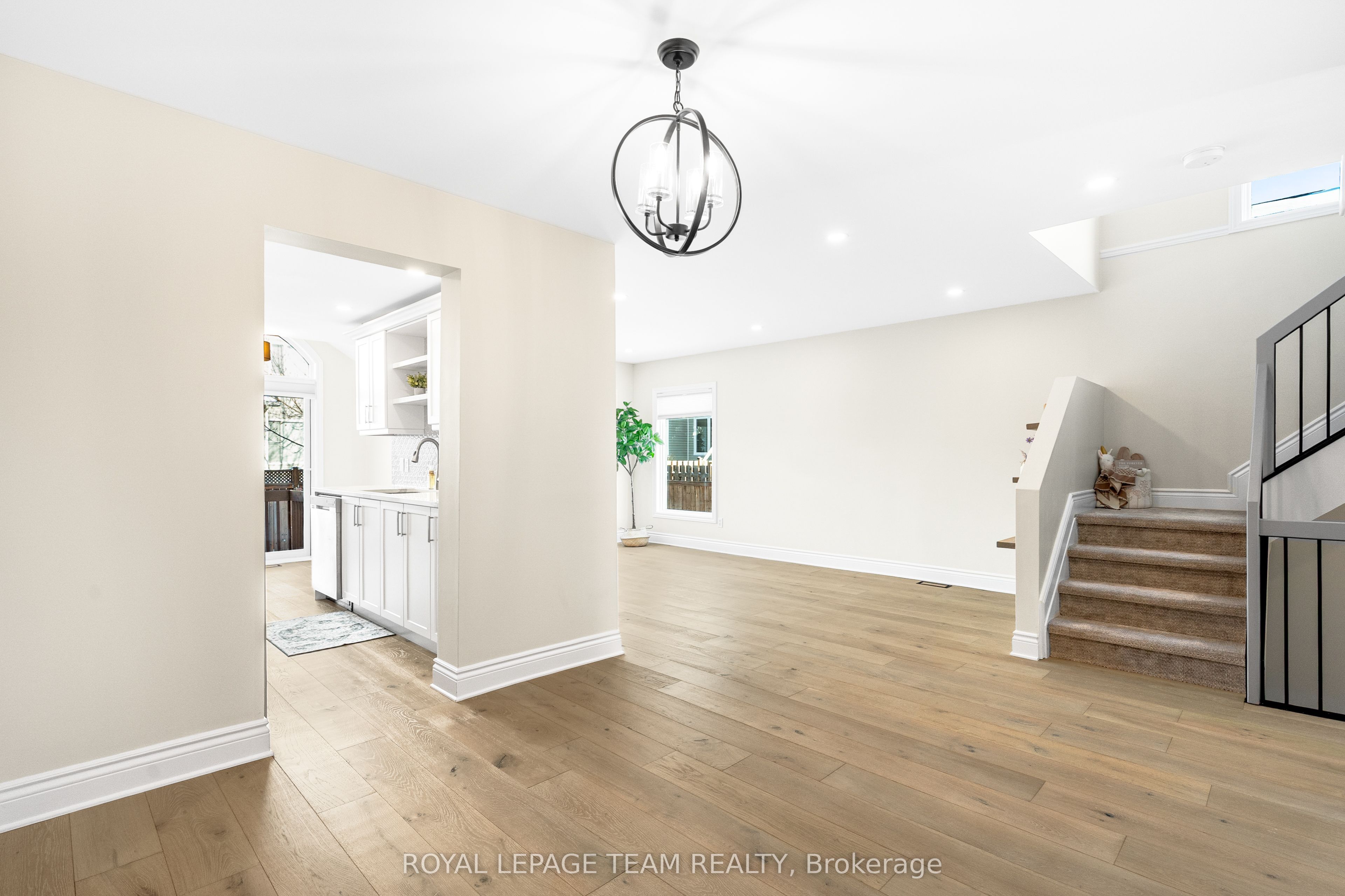 Additional image 4 of 1925 Windwood Place, Ottawa, ON, K1C 7K7