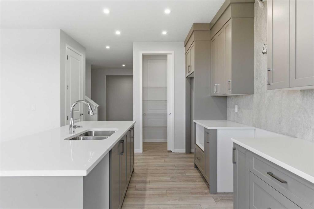 Additional image 6 of 623 Buffaloberry Manor SE, Calgary, AB, T3M 3Z2