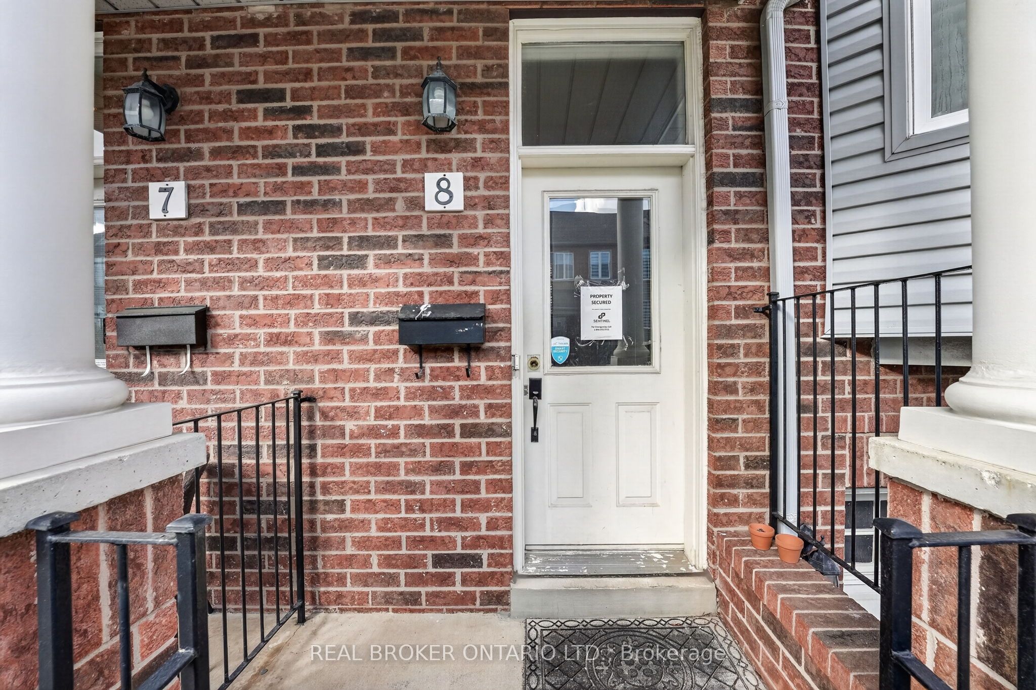 Additional image 3 of 8-5985 Creditview Road, Mississauga, ON, L5V 2M9