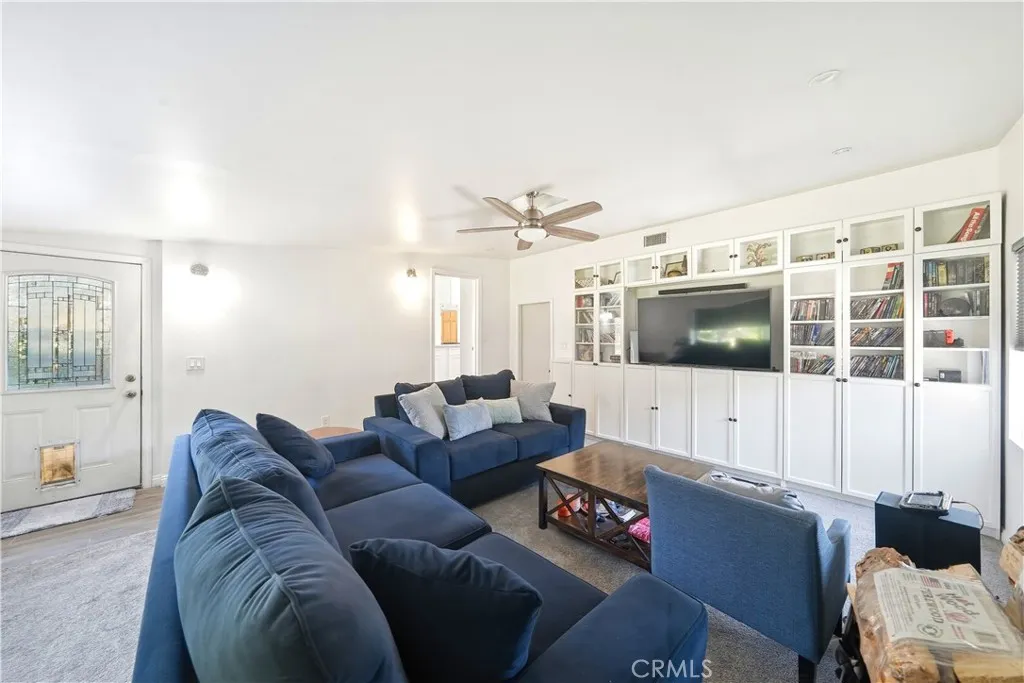 Additional image 71 of 824 N Redondo E Dr E, Anaheim, CA 92801