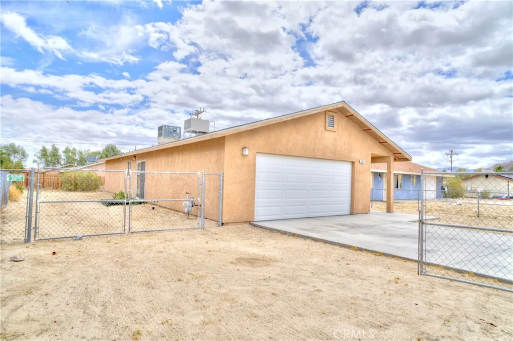 Additional image 30 of 6627 Smoketree Ave, 29 Palms, CA 92277