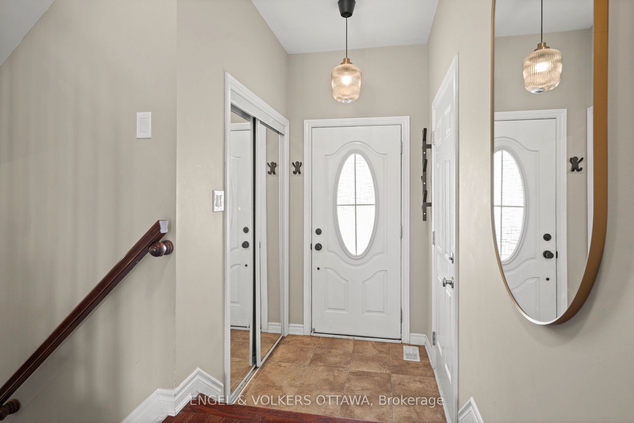 Additional image 3 of 166 Lily Pond Street, Ottawa, ON, K2M 0J5