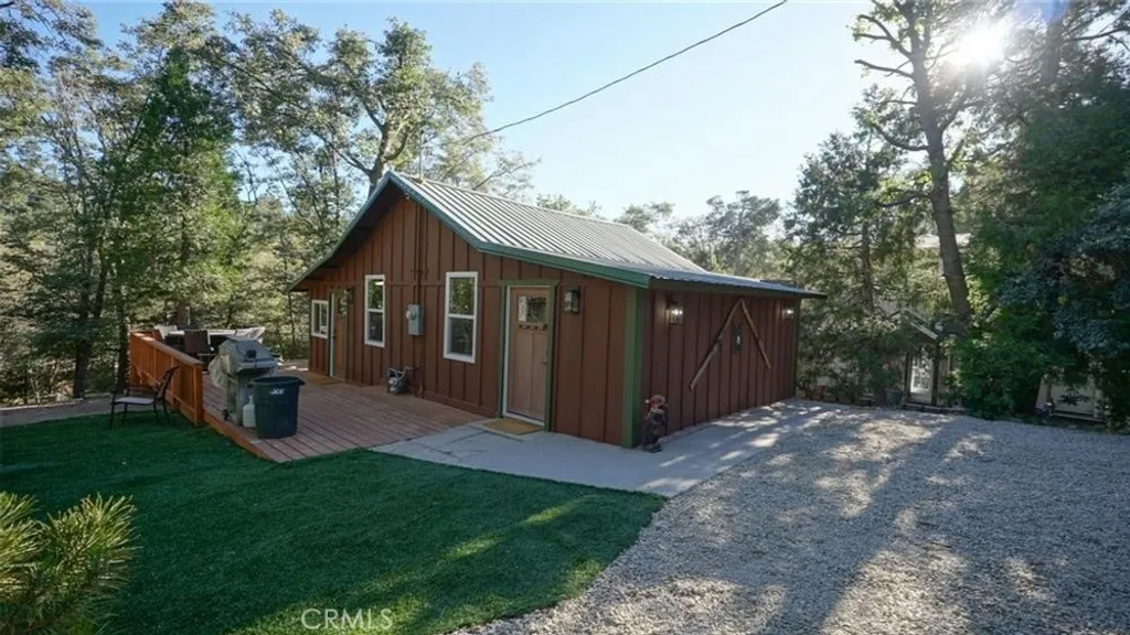 Additional image 2 of 25881 Sunset Loop, Twin Peaks, CA 92391