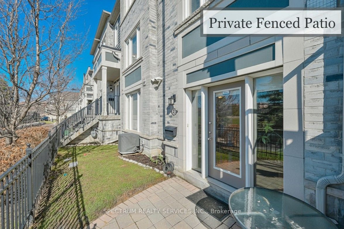 23-60 Fairwood Circle, Brampton, ON, L6R 0Y6