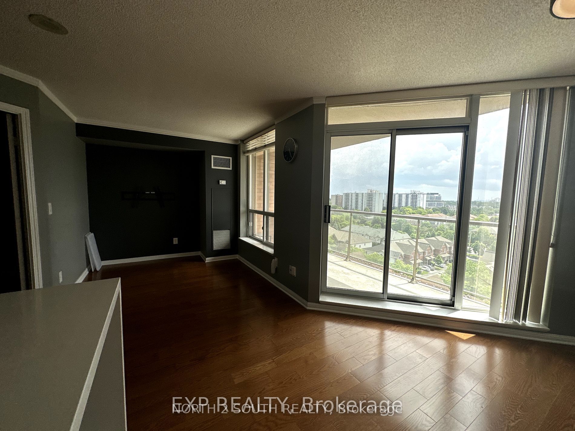 Additional image 3 of 1002-1150 Parkwest Place, Mississauga, ON, L5E 3K4