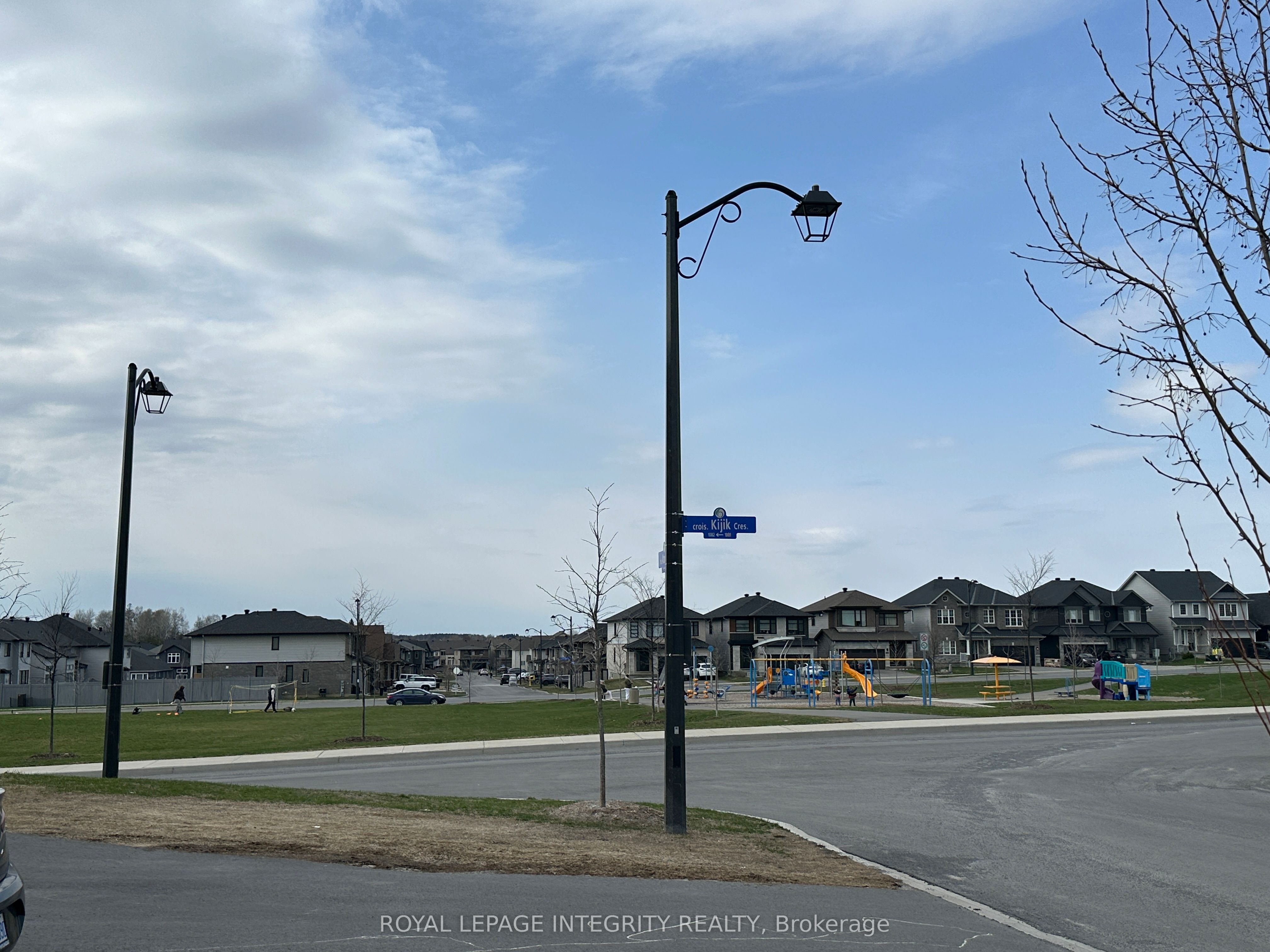 Additional image 4 of 14 Atop Lane, Ottawa, ON, K1X 0H2