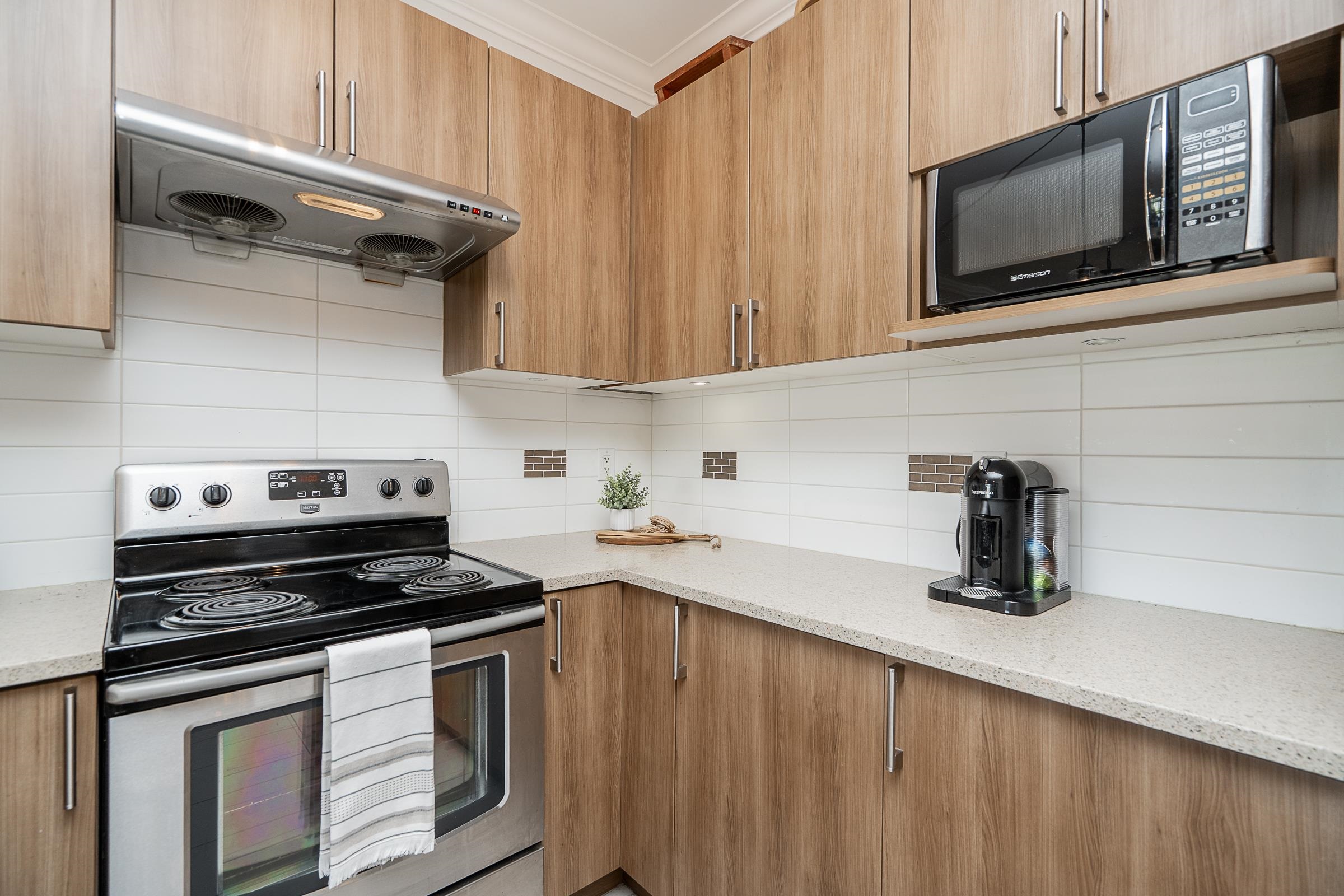 Additional image 6 of 309-11566 224 Street, Maple Ridge, BC, V2X 5Z7
