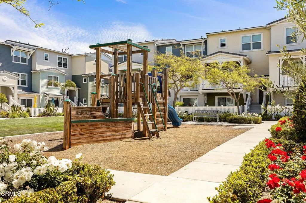 Additional image 90 of 1952 Victoria Avenue, Oxnard, CA 93035