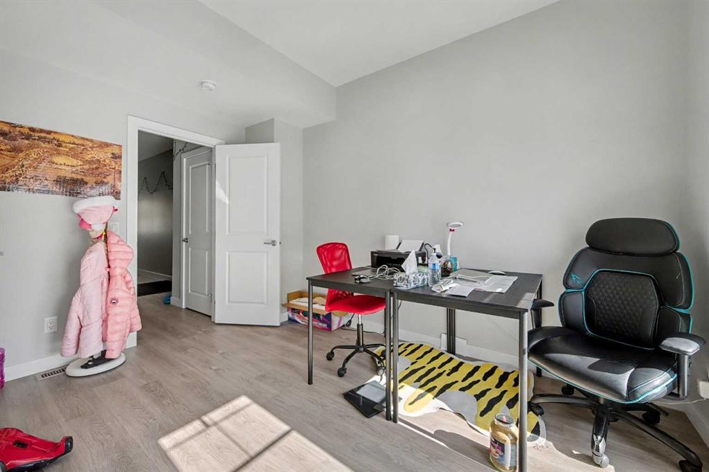 Additional image 5 of 613 Sage Hill Grove NW, Calgary, AB, T3R2A2