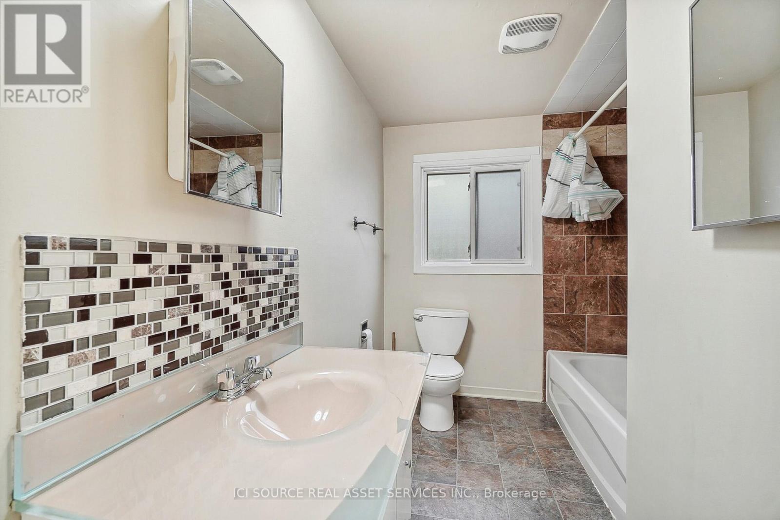 Additional image 6 of 1391 Claymor Avenue, Ottawa, ON, K2C1S5
