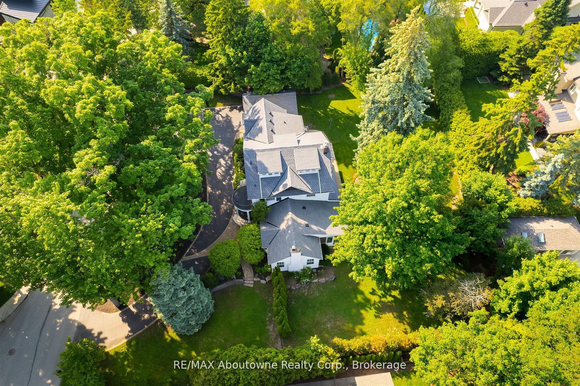 Additional image 3 of 317 Gloucester Avenue, Oakville, ON, L6J 3W8