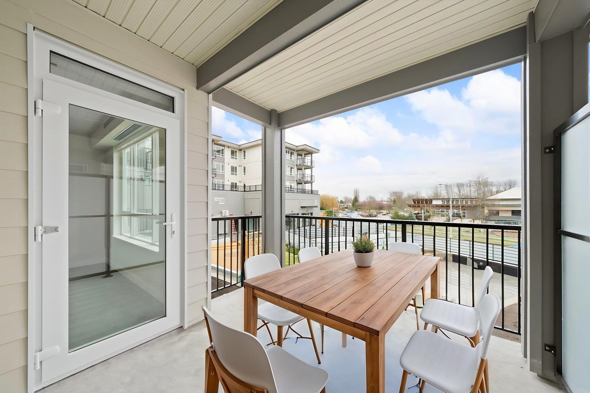 203-23222 Gilley Road, Richmond, BC, V6V 0C8