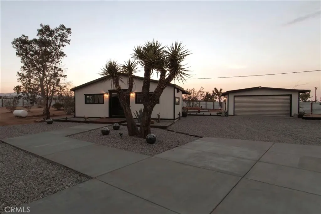 Additional image 14 of 1564 Luna Mesa Road, Yucca Valley, CA 92284