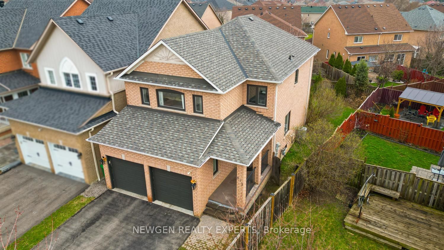 Additional image 2 of 812 Knotty Pine Grove, Mississauga, ON, L5W 1K5
