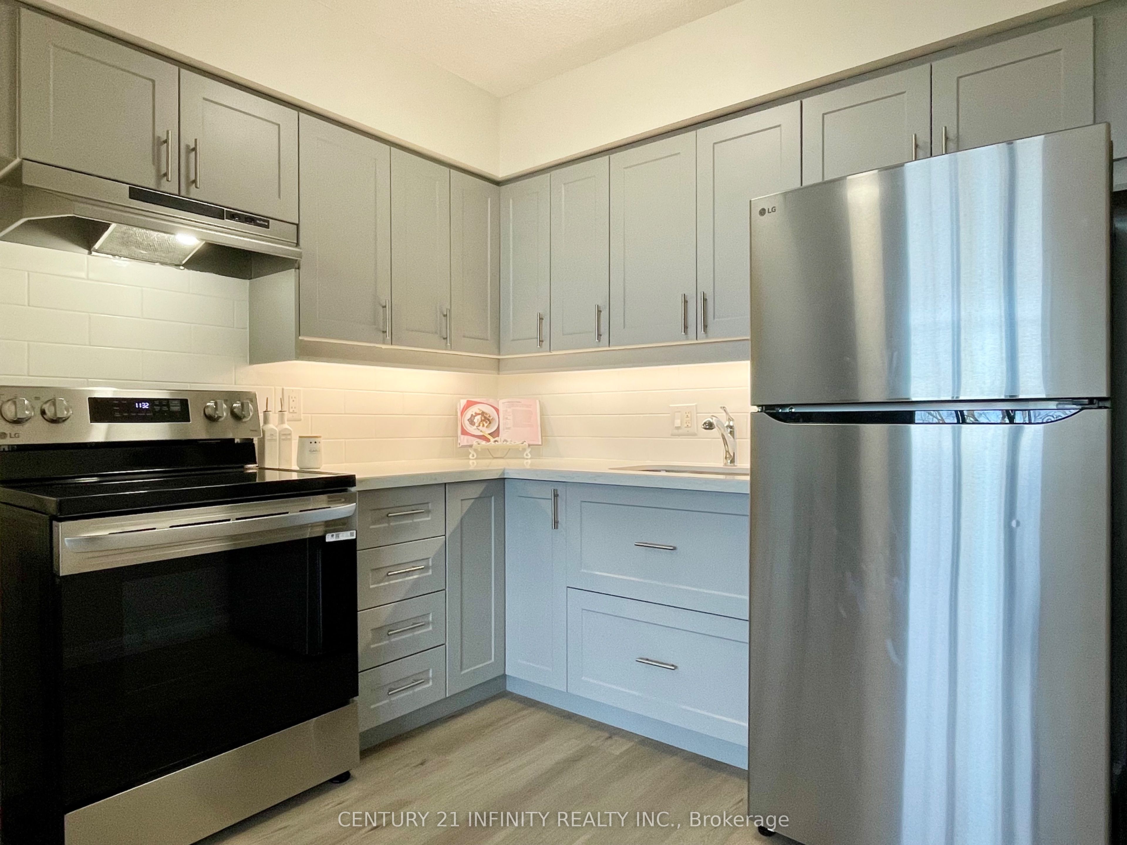 Additional image 6 of 5-606-50 Old Kingston Road, Toronto, ON, M1E 4Y1
