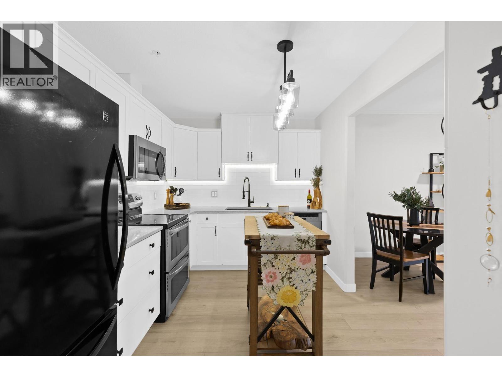 Additional image 3 of 106-303 Whitman Road, Kelowna, BC, V1V2P3