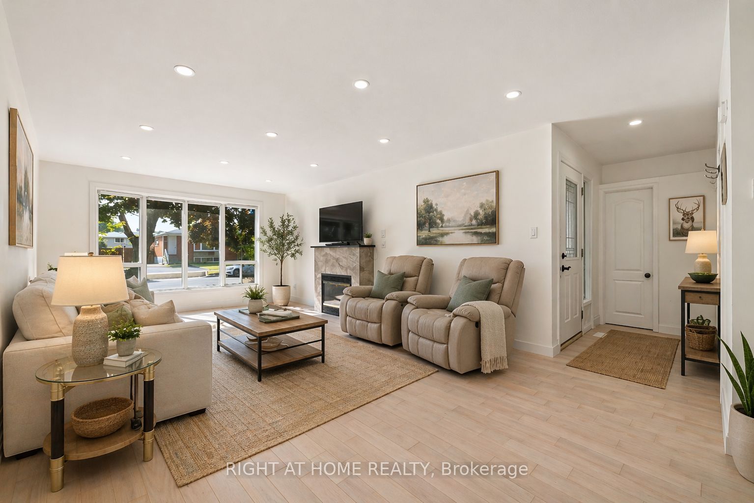 Additional image 4 of 1147 Saturnia Crescent, Mississauga, ON, L4Y 2M2