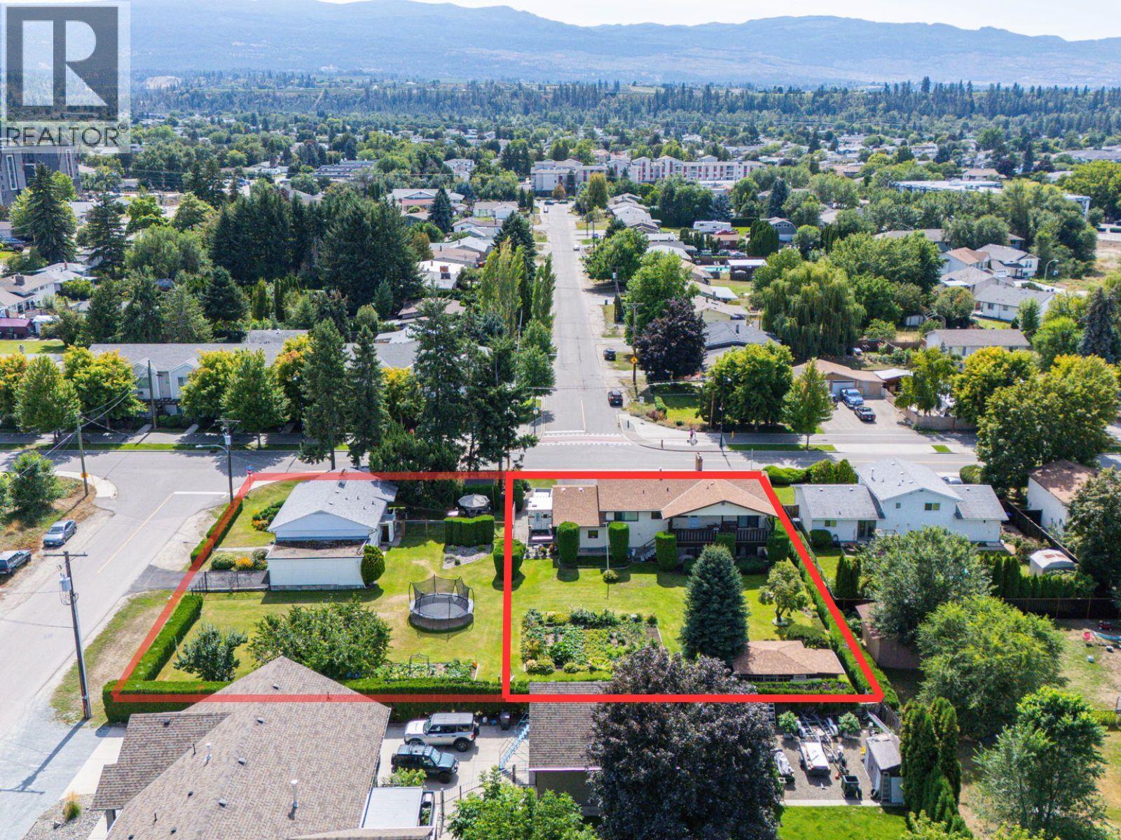 1090 Houghton Road, Kelowna, BC, V1X6G8