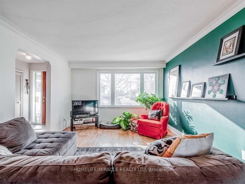 Additional image 6 of 276 Elmhurst Drive, Toronto, ON, M9W 2M2