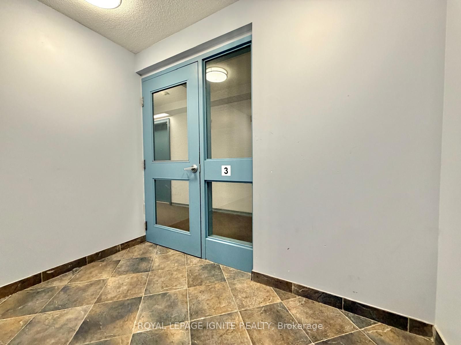 Additional image 3 of 304-128 Aspen Springs Drive, Clarington, ON, L1C 0G9